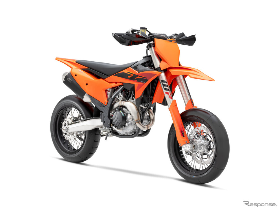 KTM 450 SMR 2025年モデル《画像提供 KTM》