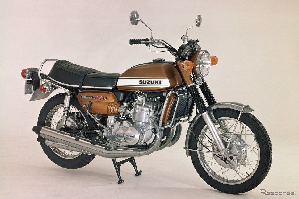 スズキGT750《写真提供 スズキ》
