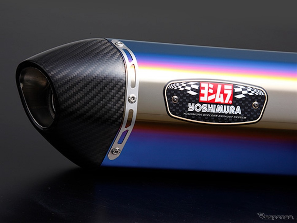 R-77JサイクロンSTBC チタンブルーカバー/カーボンエンドタイプ《画像提供 ヨシムラジャパン》