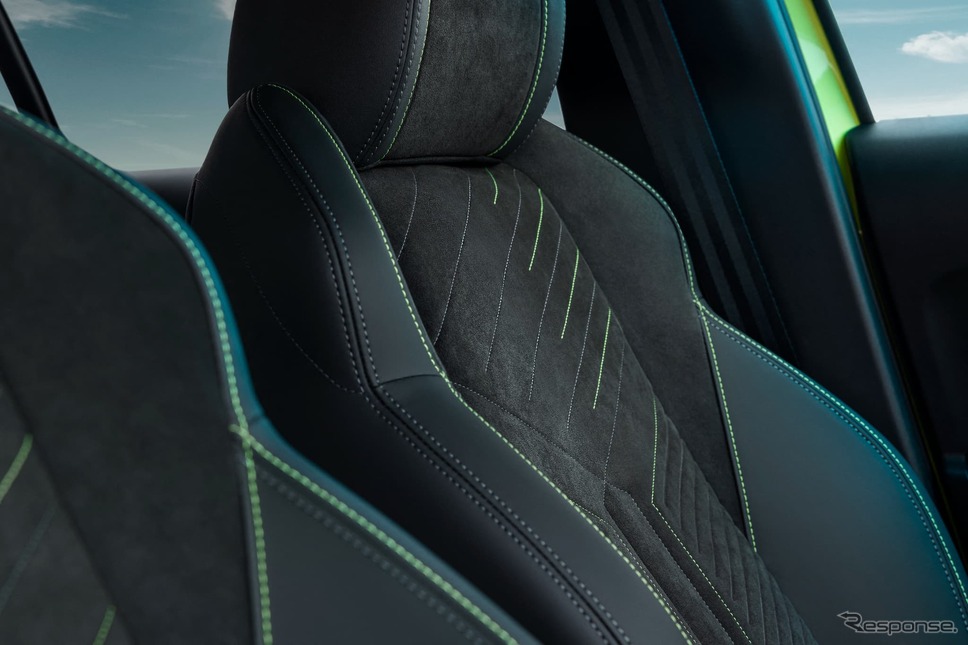 プジョー e-208 改良新型《photo by PEUGEOT》