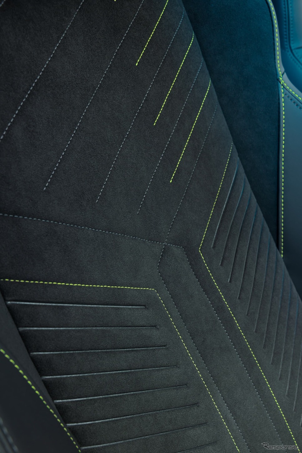 プジョー e-208 改良新型《photo by PEUGEOT》