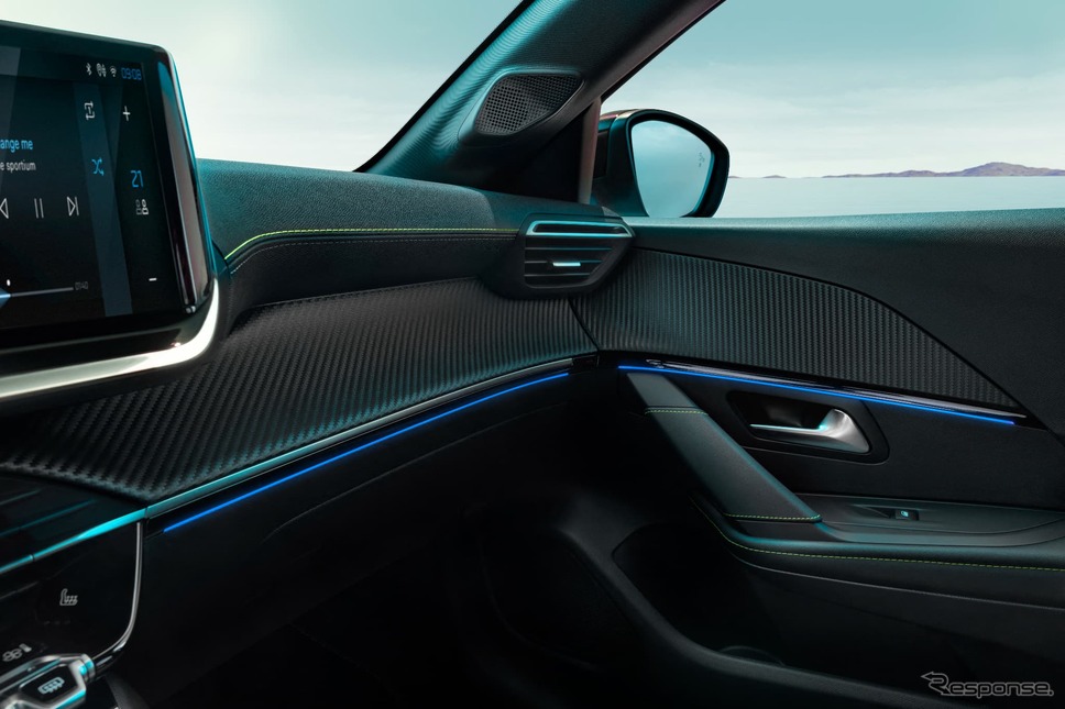 プジョー e-208 改良新型《photo by PEUGEOT》