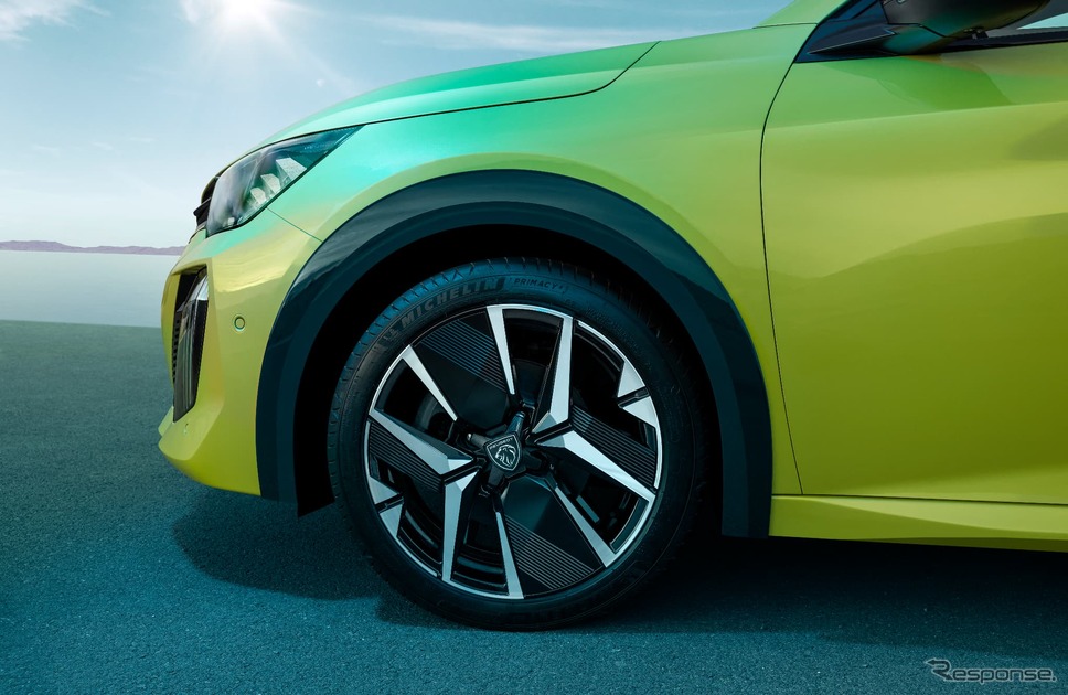 プジョー e-208 改良新型《photo by PEUGEOT》