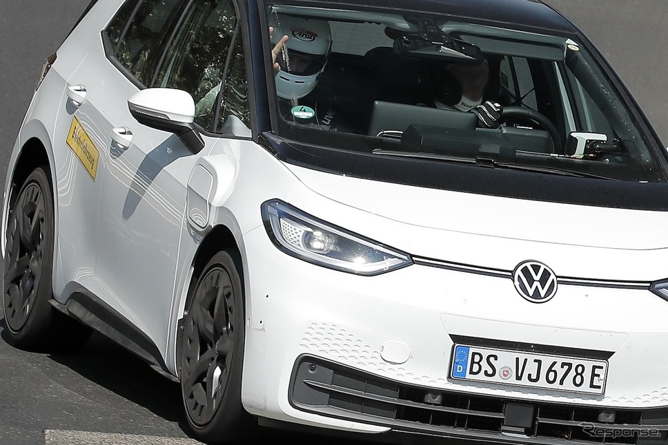 VW ID.2 プロトタイプ《APOLLO NEWS SERVICE》