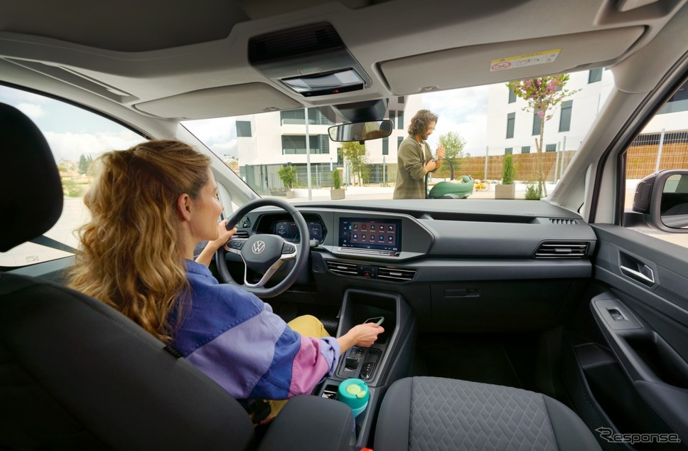 VWの小型ミニバン『キャディ』の欧州2025年モデルPHEV《photo by VW》