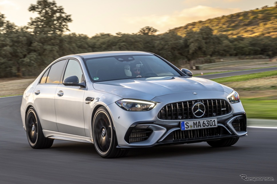 メルセデスAMG C63S Eパフォーマンス《photo by Mercedes-Benz》