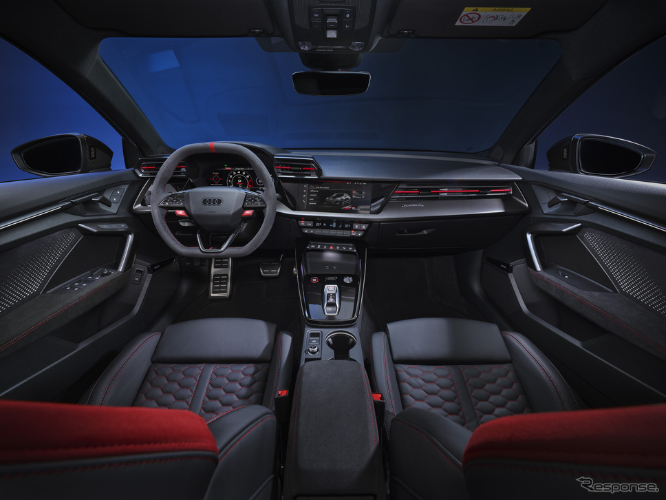アウディ RS 3 新型《photo by Audi》