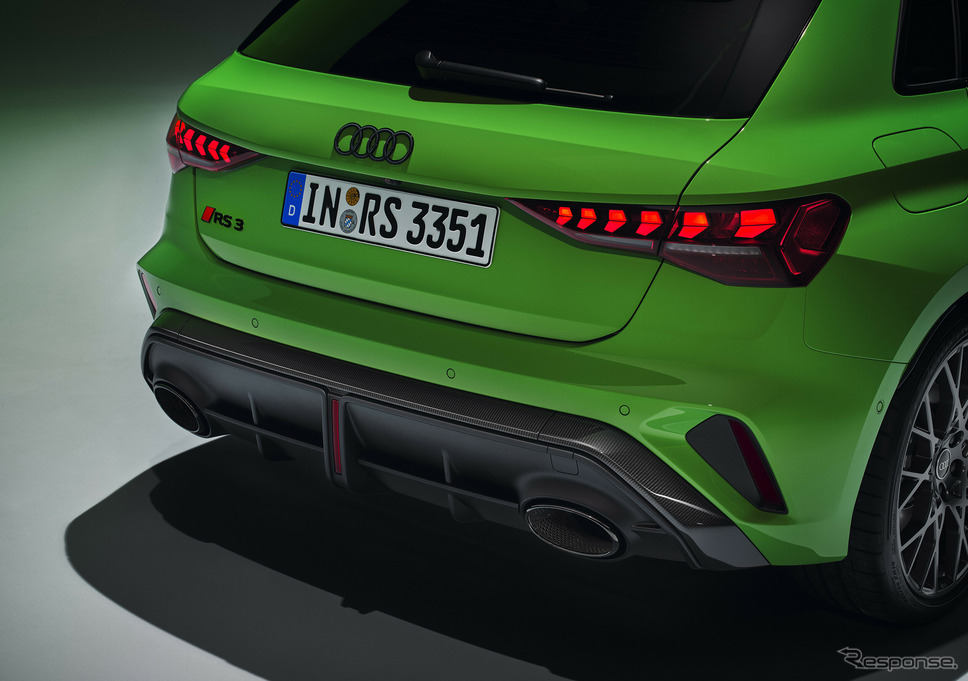 アウディ RS 3 スポーツバック新型《photo by Audi》