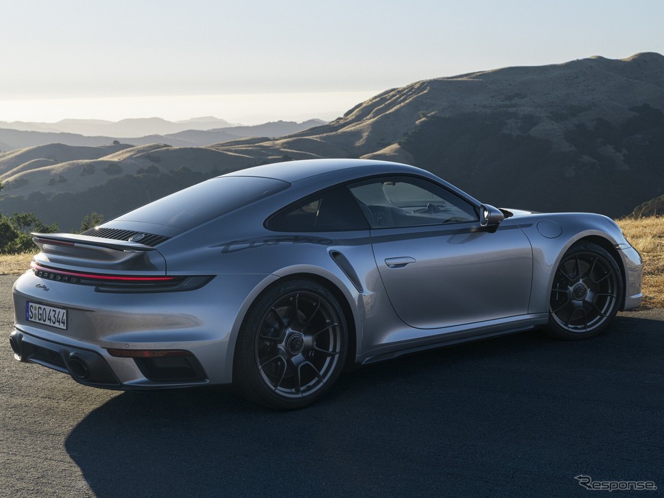 911ターボ50イヤーズ《photo by Porsche》