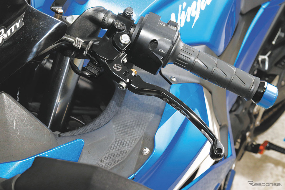 ブースターキット第二弾Ninja250装着例《画像提供 アクティブ》