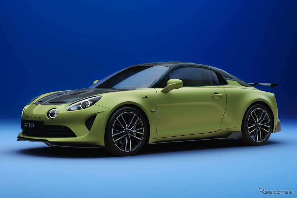 アルピーヌA110Rチュリニ(ヴェールフラッシュマット)《写真提供 アルピーヌ・ジャポン》