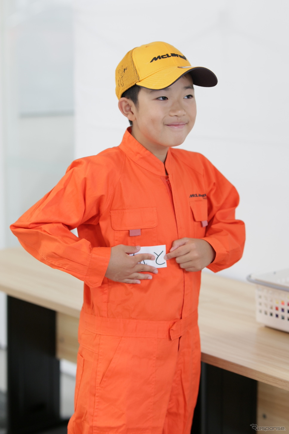 キッズエンジニア体験イベント《写真提供 マクラーレン・オートモーティブ》