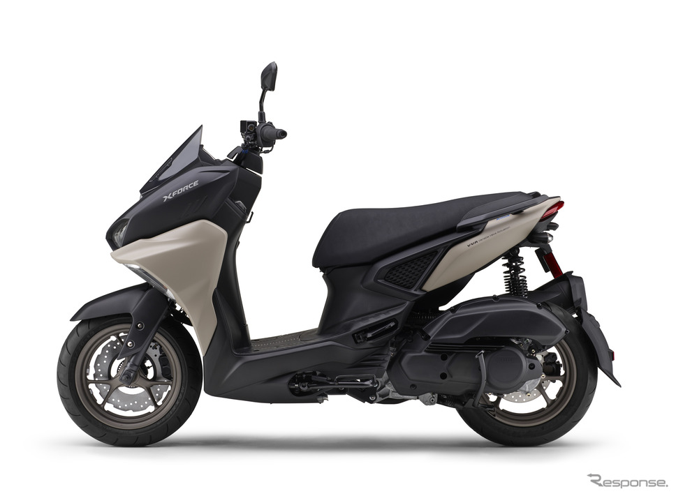 ヤマハ X FORCE ABS《写真提供 ヤマハ発動機販売》