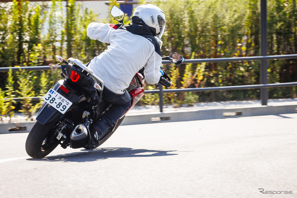 スズキ Vストローム250《写真撮影 山内潤也》