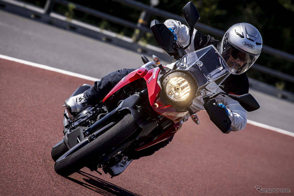 スズキ Vストローム250《写真撮影 山内潤也》