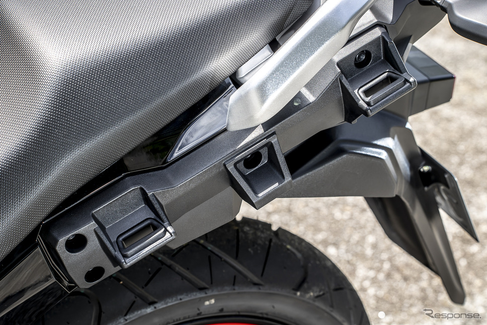 スズキ Vストローム250《写真撮影 山内潤也》
