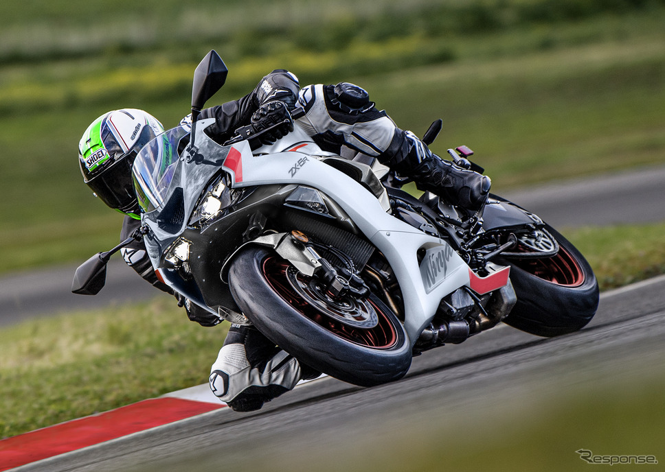 カワサキ Ninja ZX-6R《写真提供 カワサキモータースジャパン》