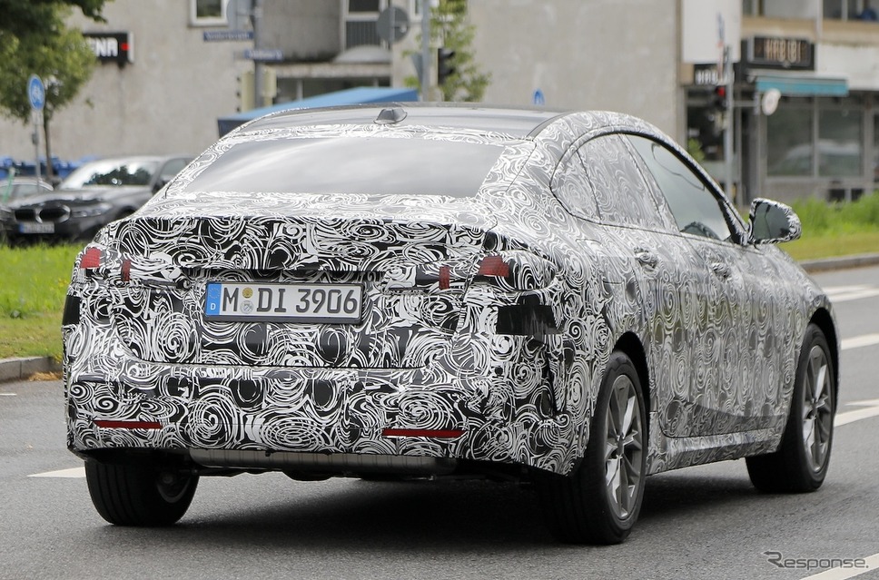 BMW 2シリーズ・グランクーペ 新型のプロトタイプ《APOLLO NEWS SERVICE》