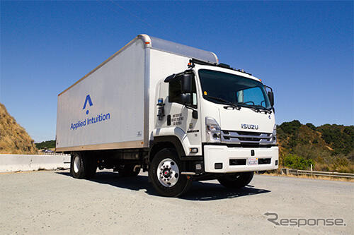いすゞ『F-Series』トラックをベースに自動運転技術開発用に試作したデータ収集車《photo by Isuzu》