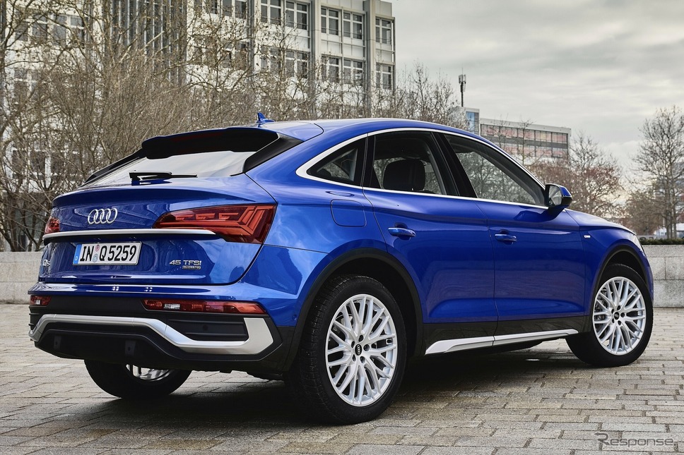 アウディ Q5スポーツバック 現行《photo by Audi》