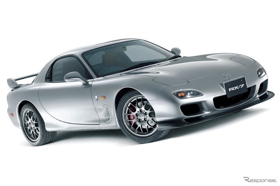 マツダRX-7（写真は2002年）《写真提供 マツダ》