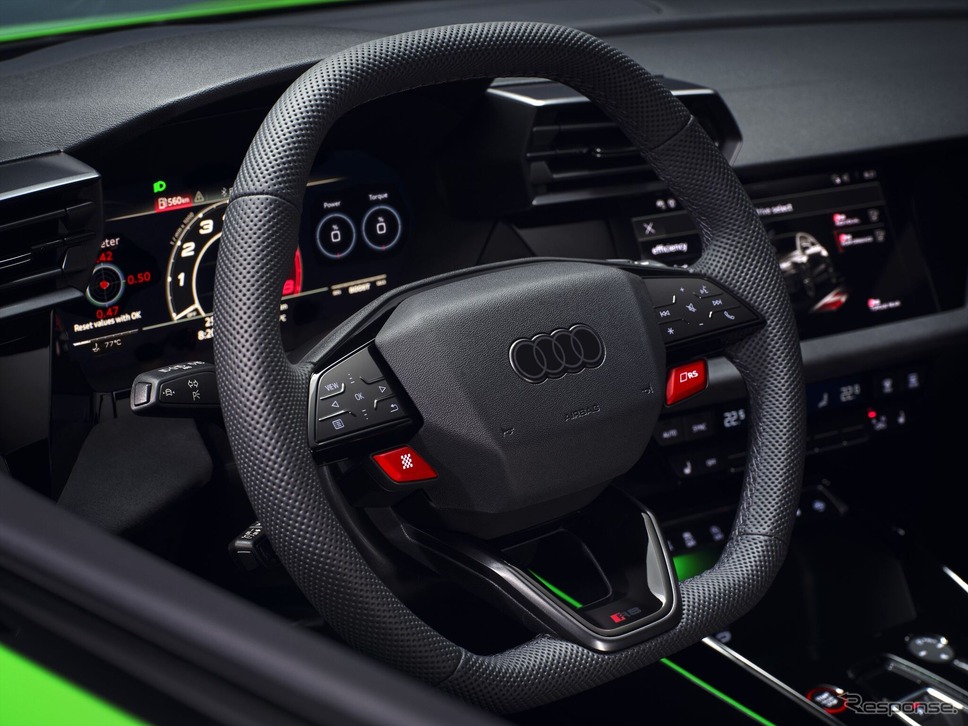 アウディRS3スポーツバック 新型《photo by Audi》