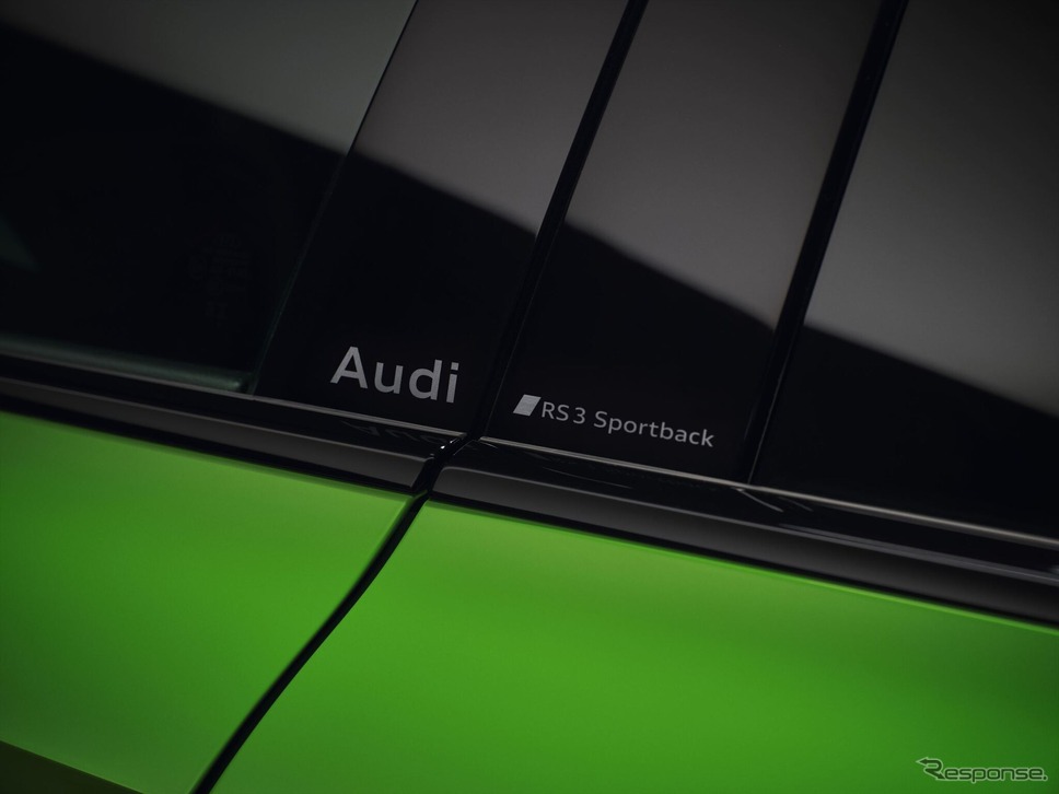 アウディRS3スポーツバック 新型《photo by Audi》