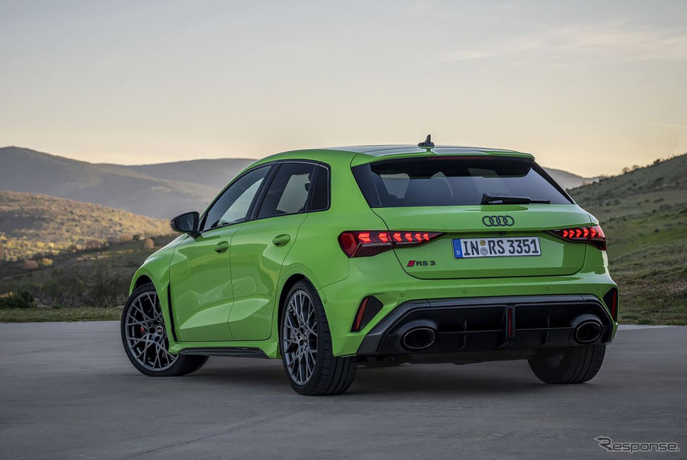 アウディRS3スポーツバック 新型《photo by Audi》