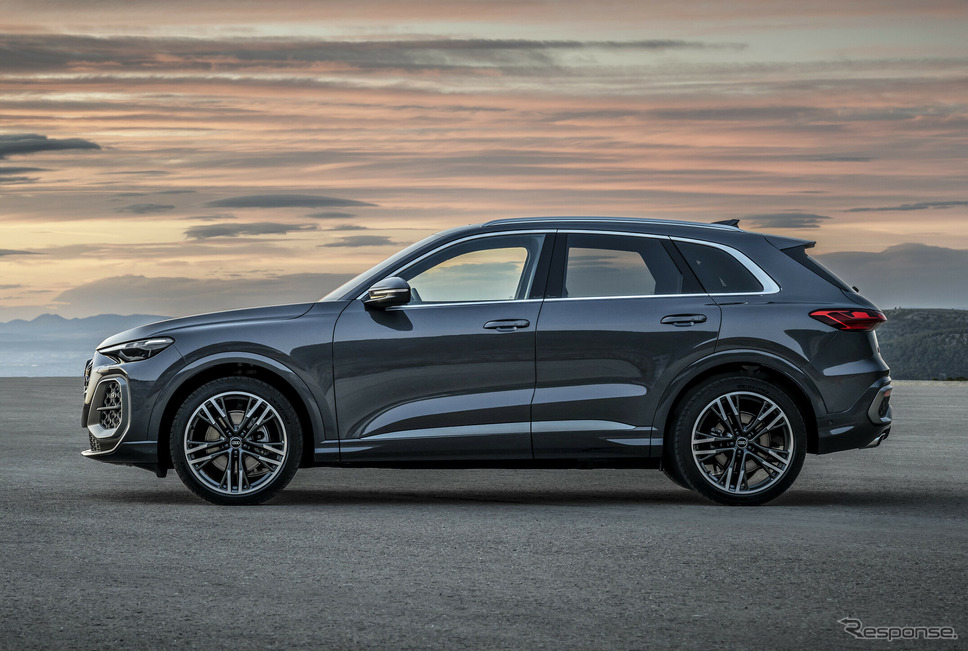 アウディ Q5 新型《photo by: Audi》
