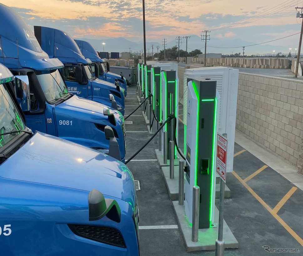 VWグループ傘下の米充電ネットワーク「エレクトリファイ・アメリカ」が南カリフォルニアに350kWで急速充電可能な新施設を開業《photo by Electrify America》