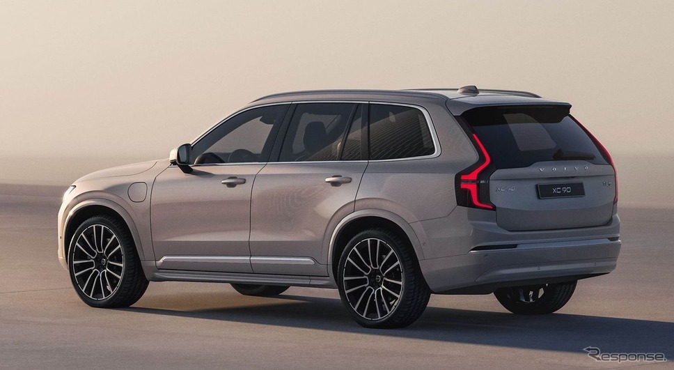 ボルボ XC90 改良新型《photo by Volvo Cars》
