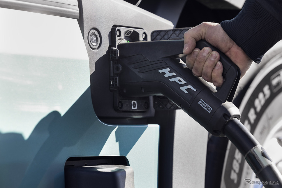 ボルボ FHエレクトリック 新型《photo by Volvo》