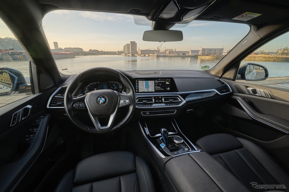 iX5 Hydrogen《photo by BMW》