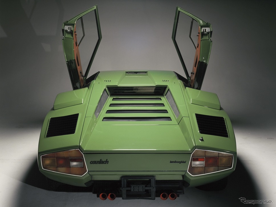 ランボルギーニ・カウンタックLP400《photo by Lamborghini》