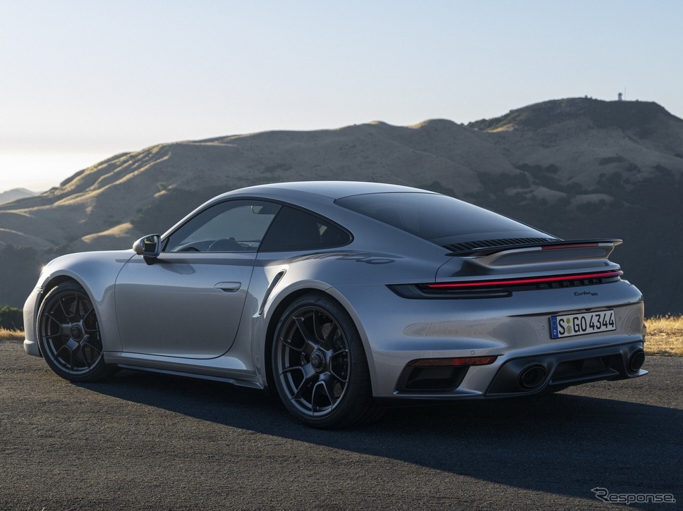 911ターボ50イヤーズ《photo by Porsche》