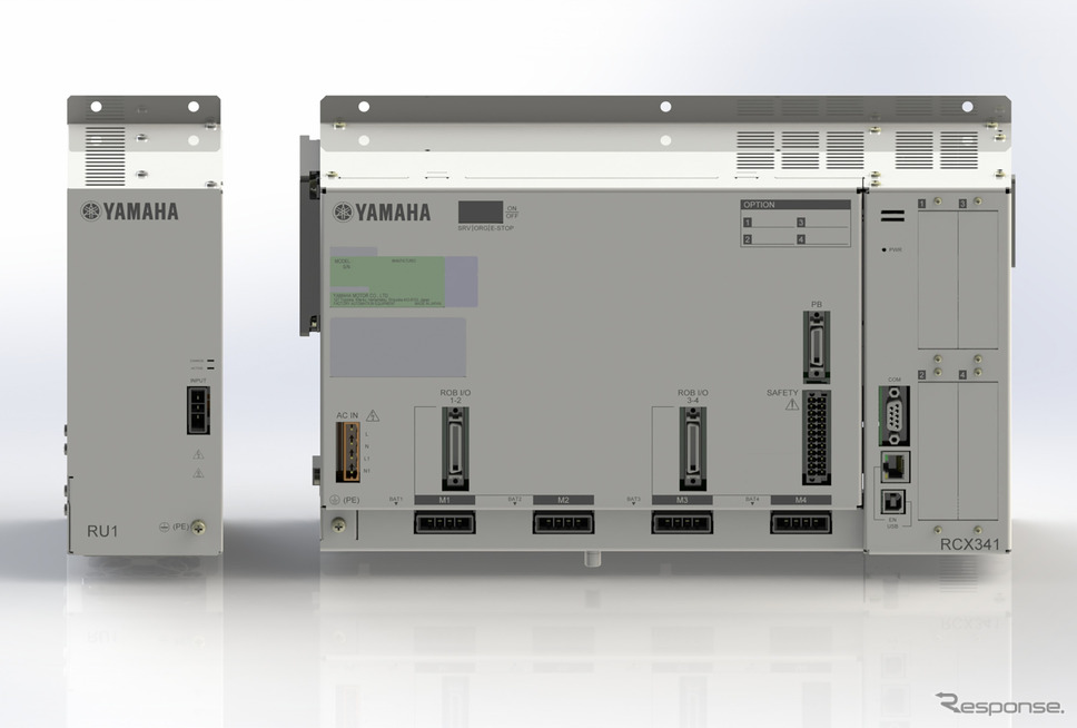 専用コントローラ「RCX341」《写真提供 ヤマハ発動機》