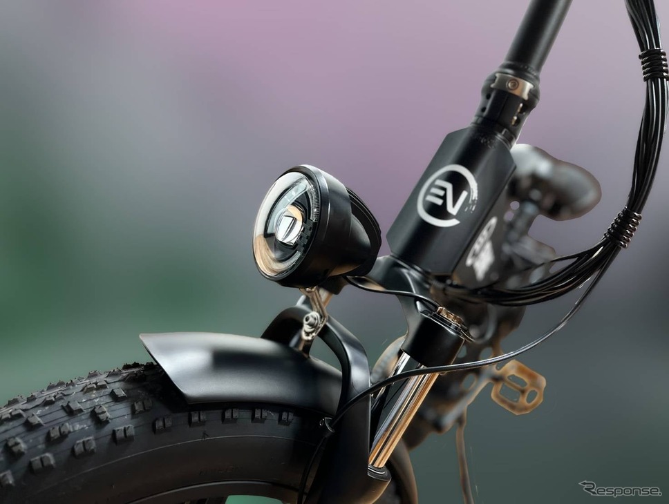 ENNEの新型電動バイク「ENNE F750」《photo by ENNE》