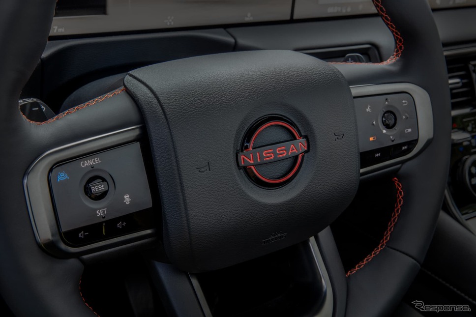 日産 アルマーダ PRO-4X《photo by Nissan》