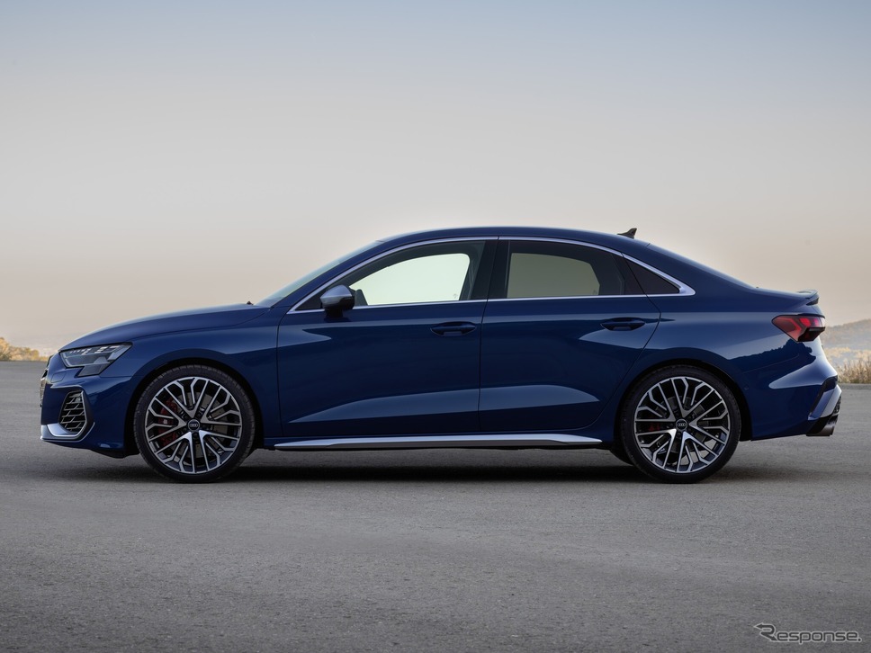 アウディ S3セダン 改良新型《photo by Audi》