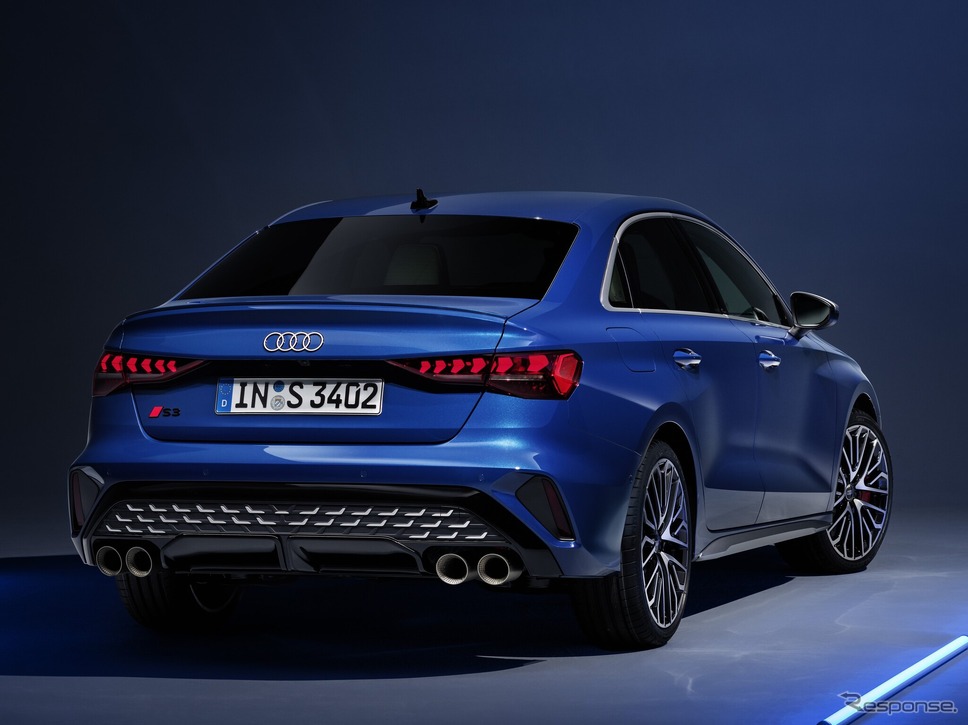 アウディ S3セダン 改良新型《photo by Audi》