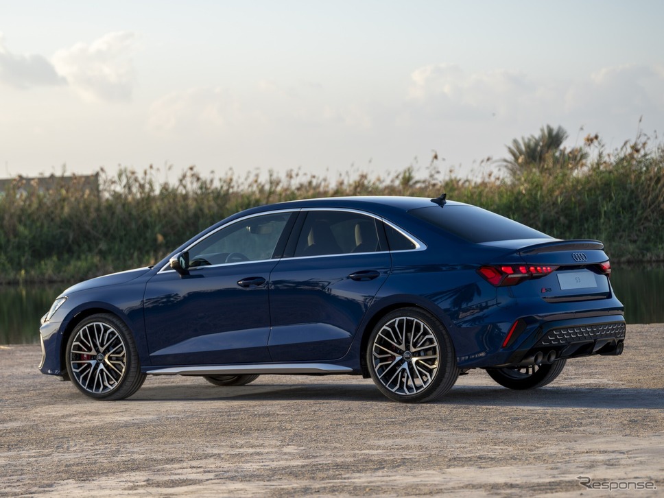 アウディ S3セダン 改良新型《photo by Audi》