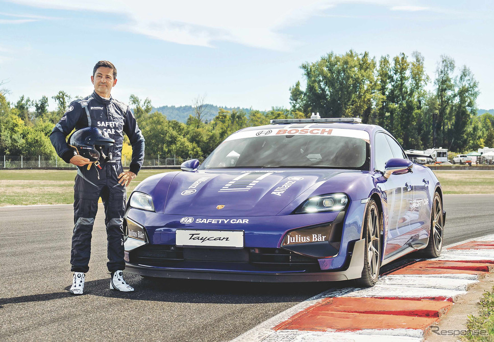 ポルシェ・タイカン・ターボGTがフォーミュラEの新型セーフティカーに《photo by Porsche》
