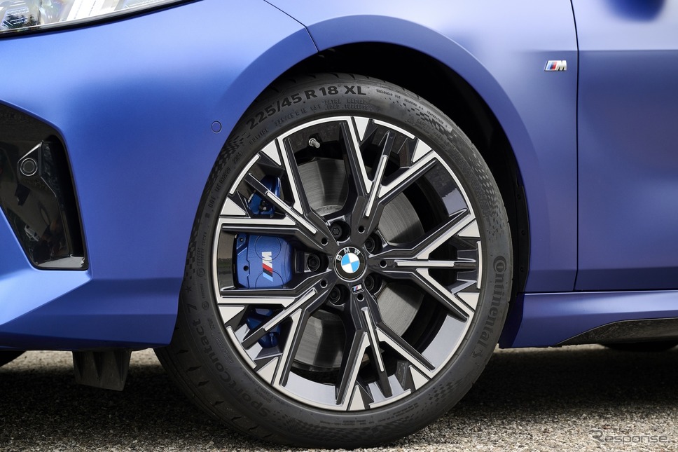 BMW 1シリーズ 新型(120)《photo by BMW》