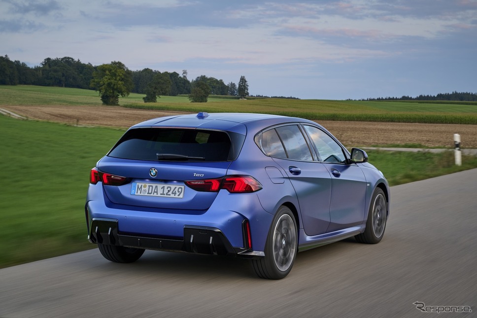 BMW 1シリーズ 新型(120)《photo by BMW》