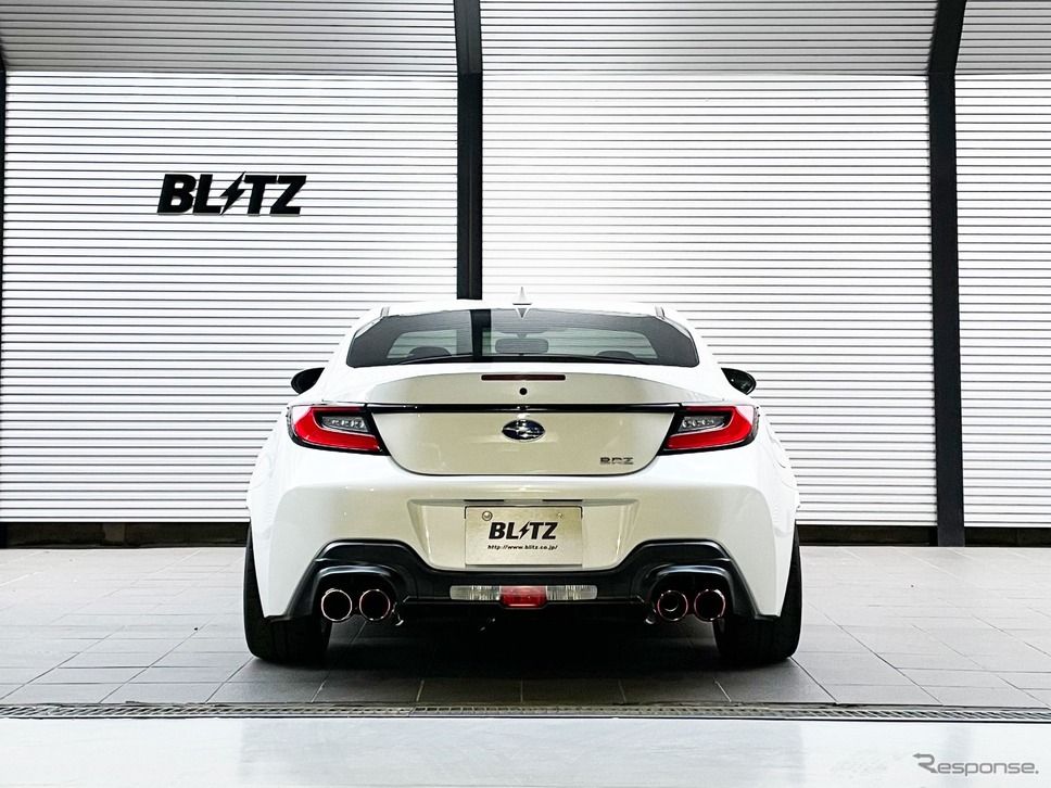 ニュルスペック・カスタムエディション 『GR86/BRZ」AT車用カーボンレッドテールセット(CR)装着例《画像提供 BLITZ》