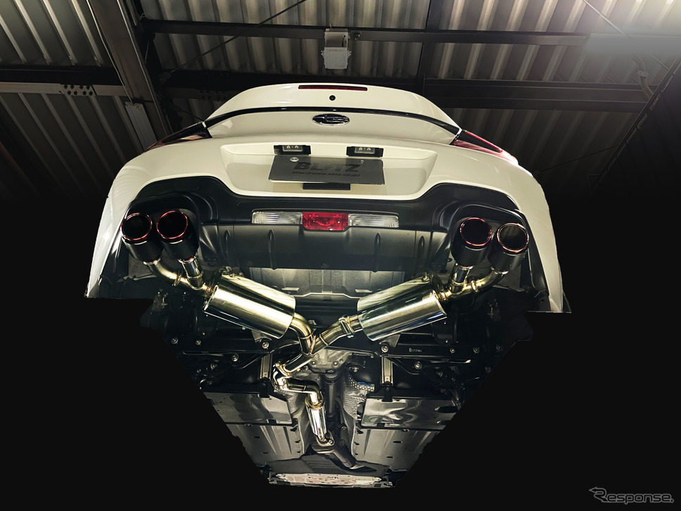 ニュルスペック・カスタムエディション 『GR86/BRZ」AT車用カーボンレッドテールセット(CR)装着例《画像提供 BLITZ》