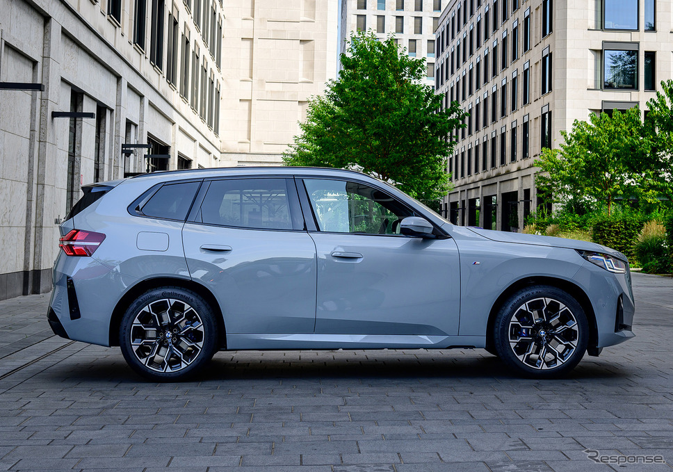 BMW X3 20 xDrive Mスポーツパッケージ《photo by BMW》