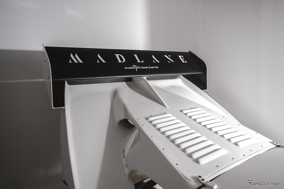 MADLANE 935ML《写真撮影 土屋 勇人》