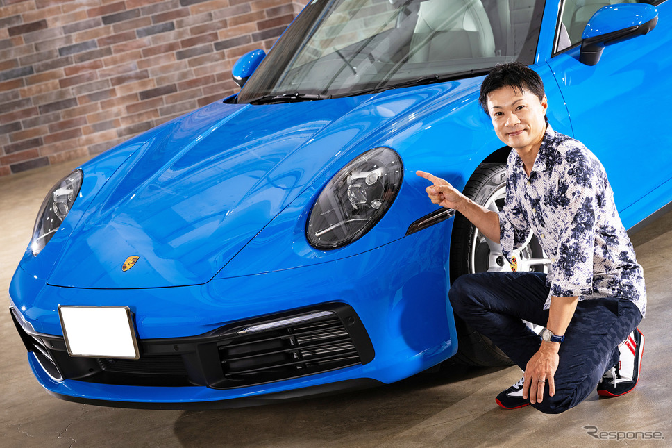 “くるまマイスター元”さんと新たな愛車のポルシェ911(タイプ992)《写真撮影 雪岡直樹》