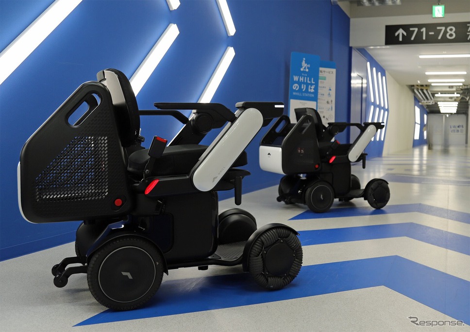 WHILLの自動運転サービス《写真提供 WHILL》